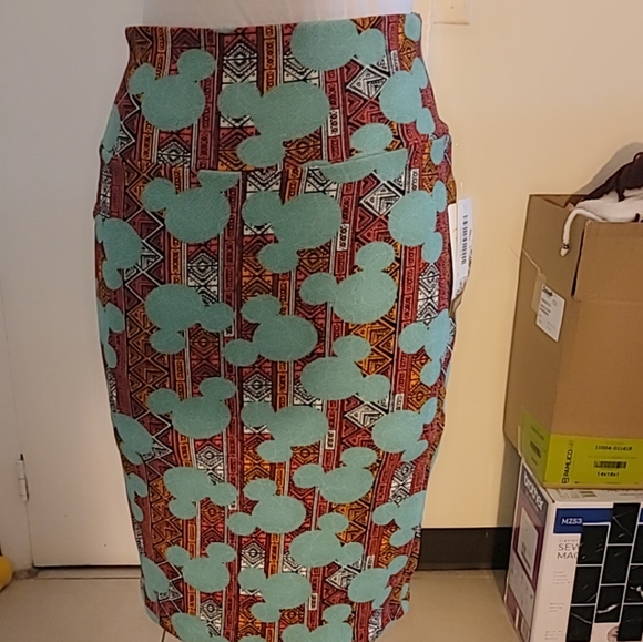 Disney  Lularoe skirt - Picture 5 of 7